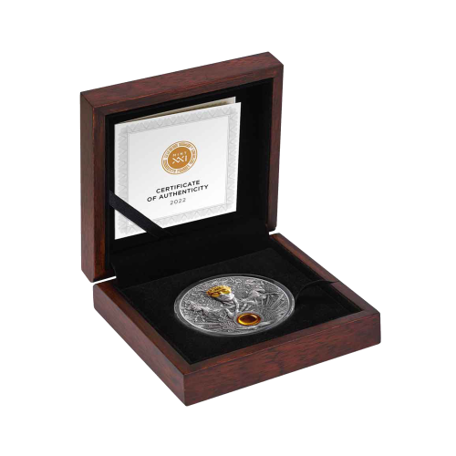 3 troy ounce silver coin Helios antique finish 2022 front
